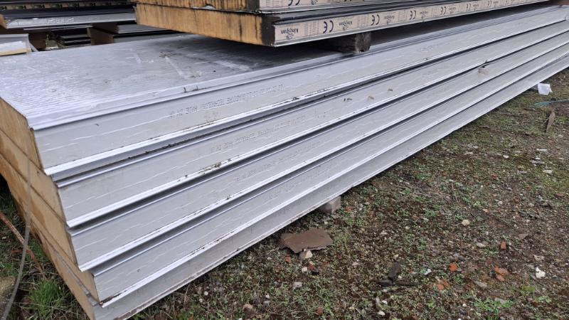 B-keus sandwichpanelen