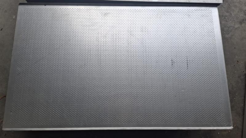 bakplaat geperforeerd 3rand