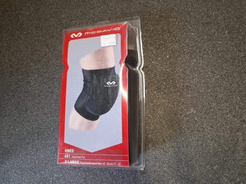 Mc David Brace, sleeve of pad